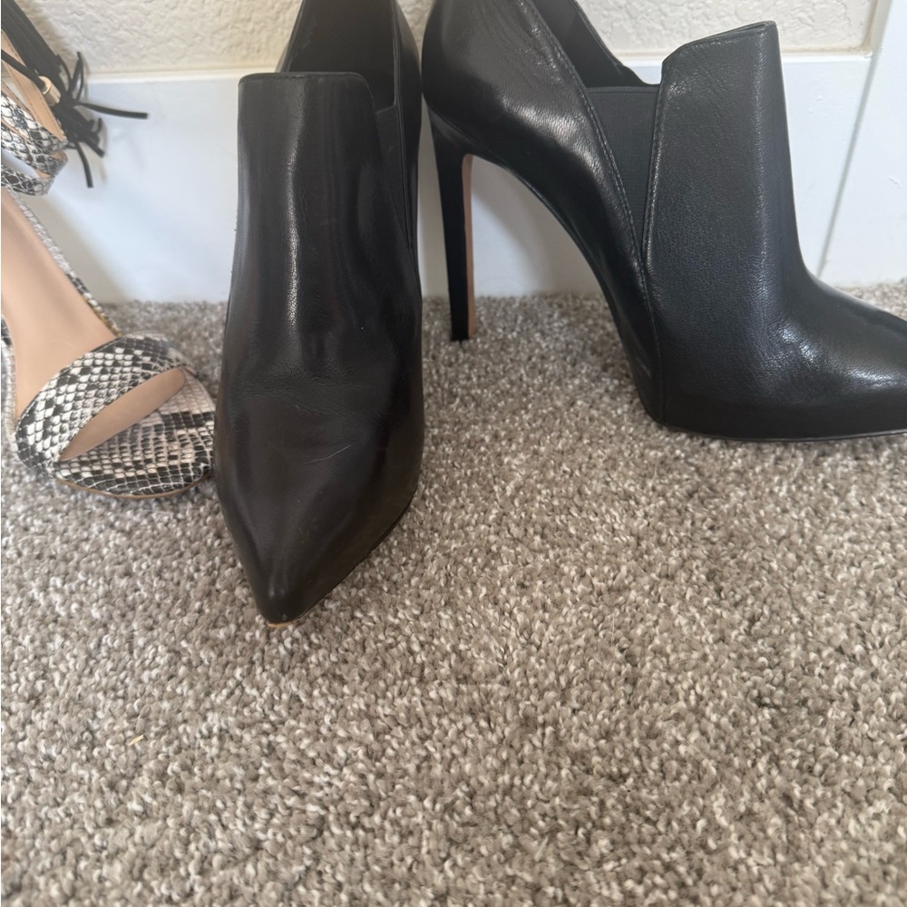 Women’s Shoe Bundle 13 Pairs